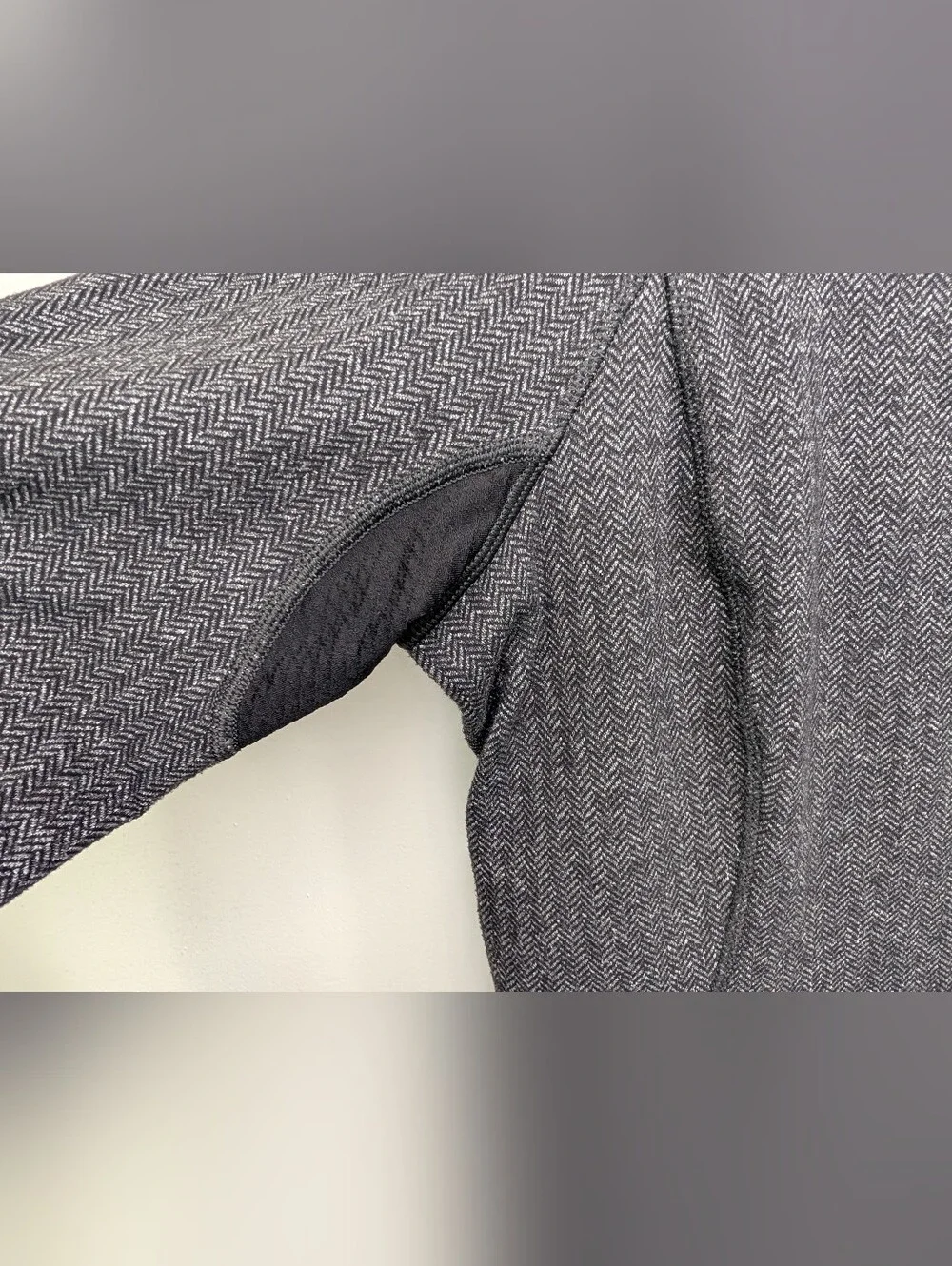 Lululemon Think Fast Pullover Womens 10 1/4 Zip Sweatshirt Long Sleeve Thumbhole